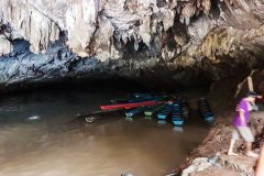 Kong Lor cave entry