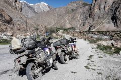 Panj valley on the way to Kalaikum